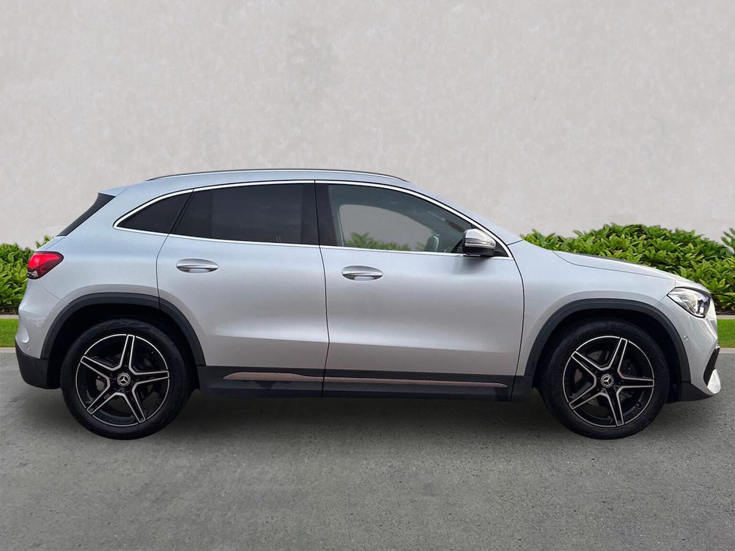 Used Mercedes-Benz GLA 2023 for sale - 76464649: Photo 4