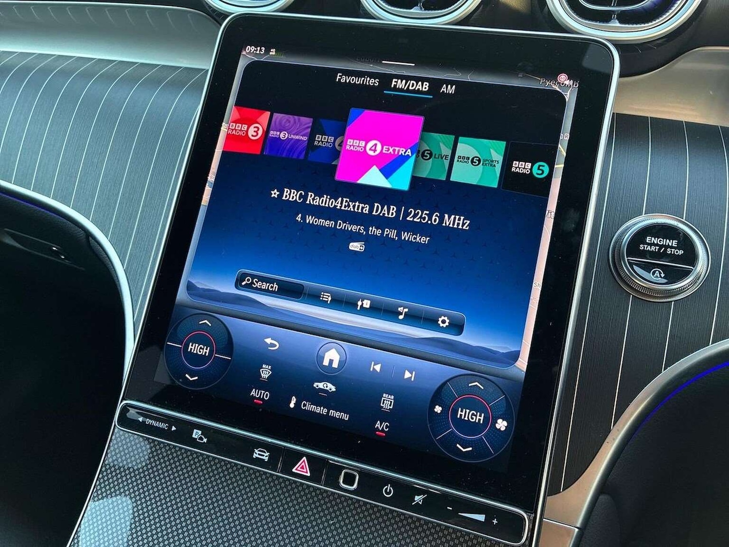 Used Mercedes-Benz GLC 2025 for sale - 77662531: Photo 25