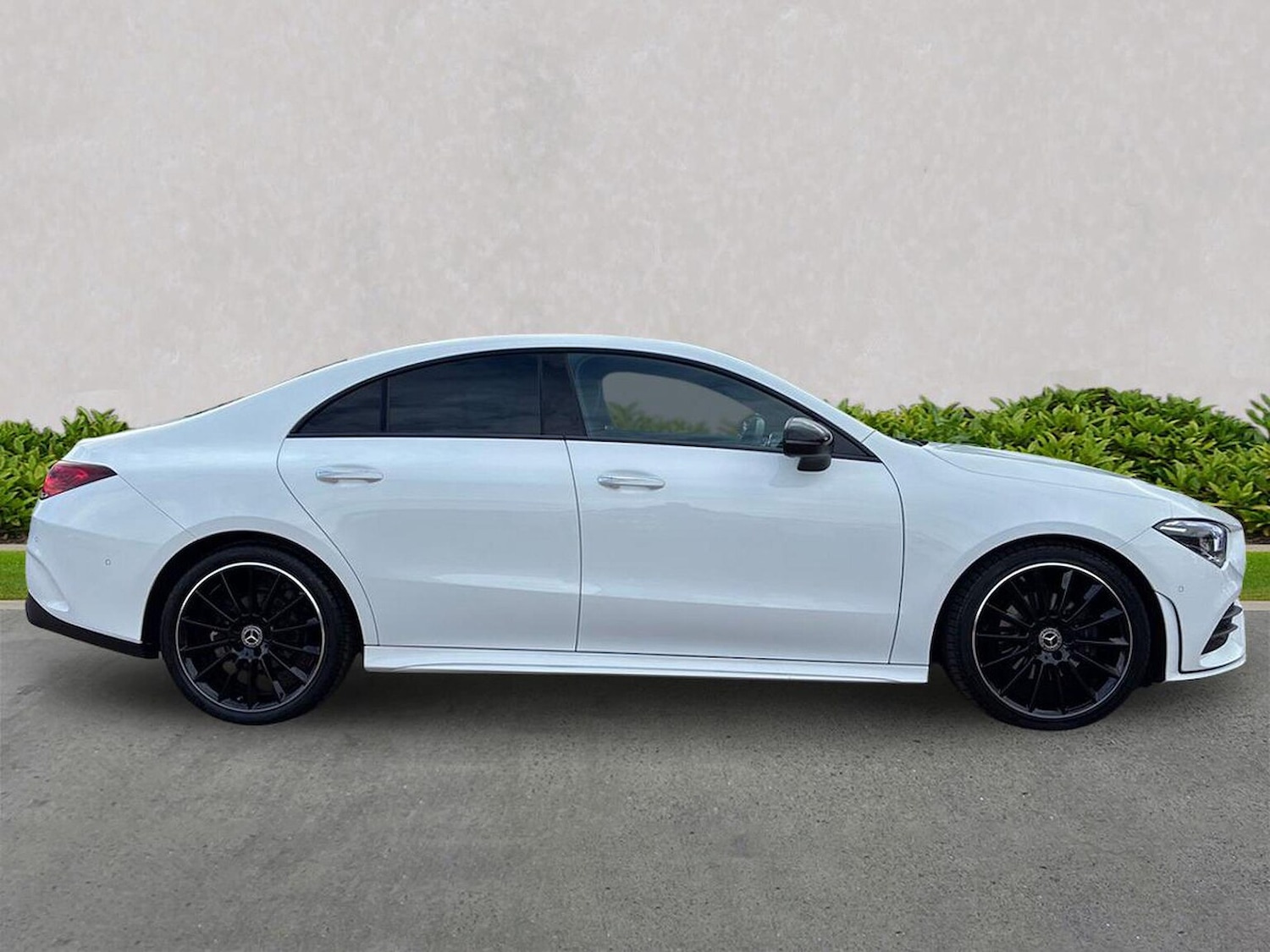 Used Mercedes-Benz CLA 2022 for sale - 76357862: Photo 3