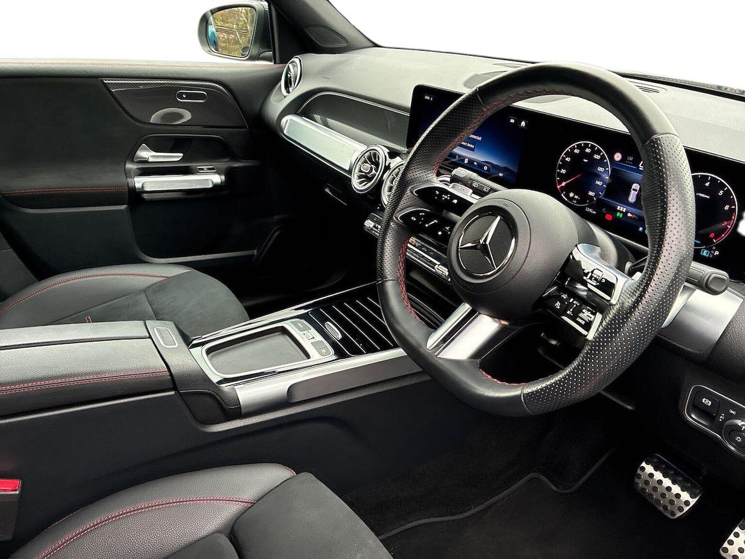 Used Mercedes-Benz GLB 2024 for sale - 76490571: Photo 15