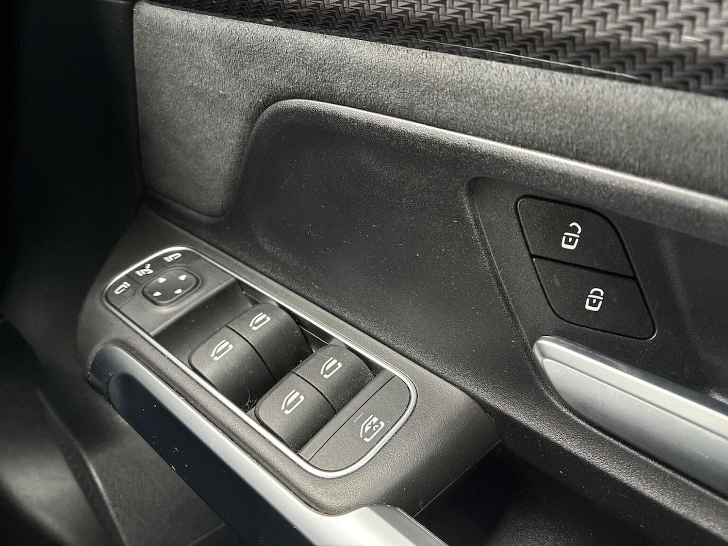 Used Mercedes-Benz GLB 2024 for sale - 76490571: Photo 21