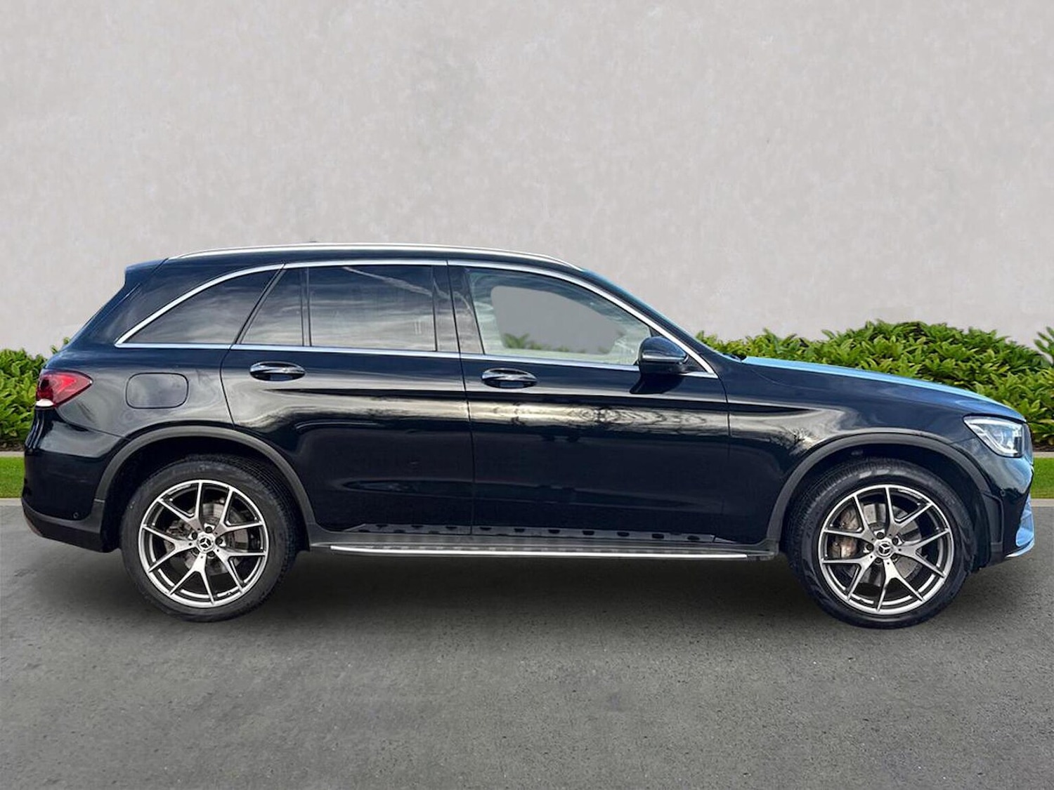 Used Mercedes-Benz GLC 2019 for sale - 76951153: Photo 4