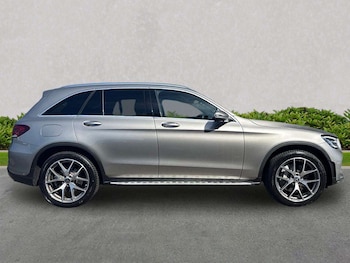 Used Mercedes-Benz GLC 2021 for sale - 79083255: Photo