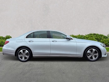 Used Mercedes-Benz E-Class 2019 for sale - 75968936: Photo