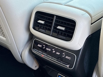 Used Mercedes-Benz GLE 2024 for sale - 76687363: Photo