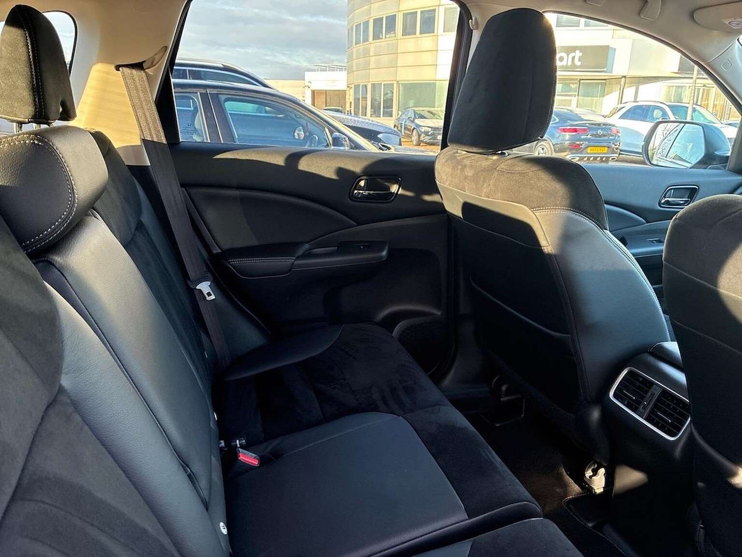 Used Honda CR-V 2016 for sale - 78070625: Photo 16