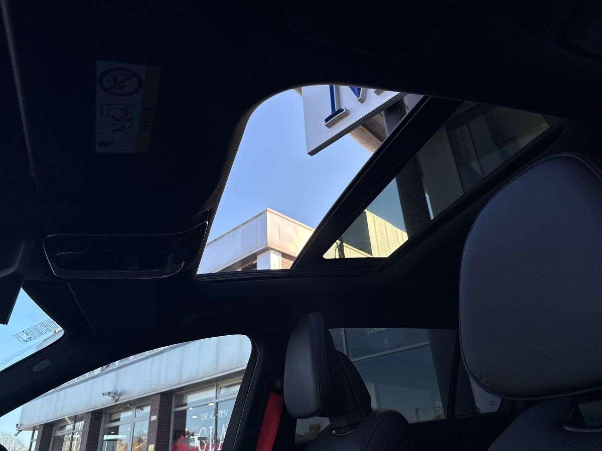 Used Mercedes-Benz C Class 2024 for sale - 78193101: Photo 39