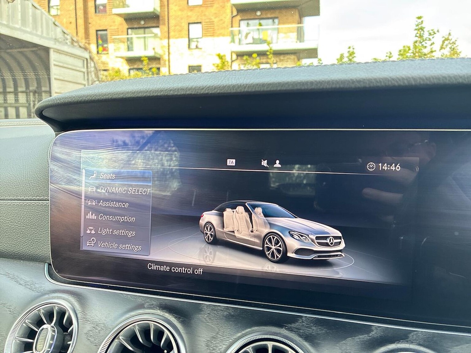 Used Mercedes-Benz E-Class 2020 for sale - 76157144: Photo 11