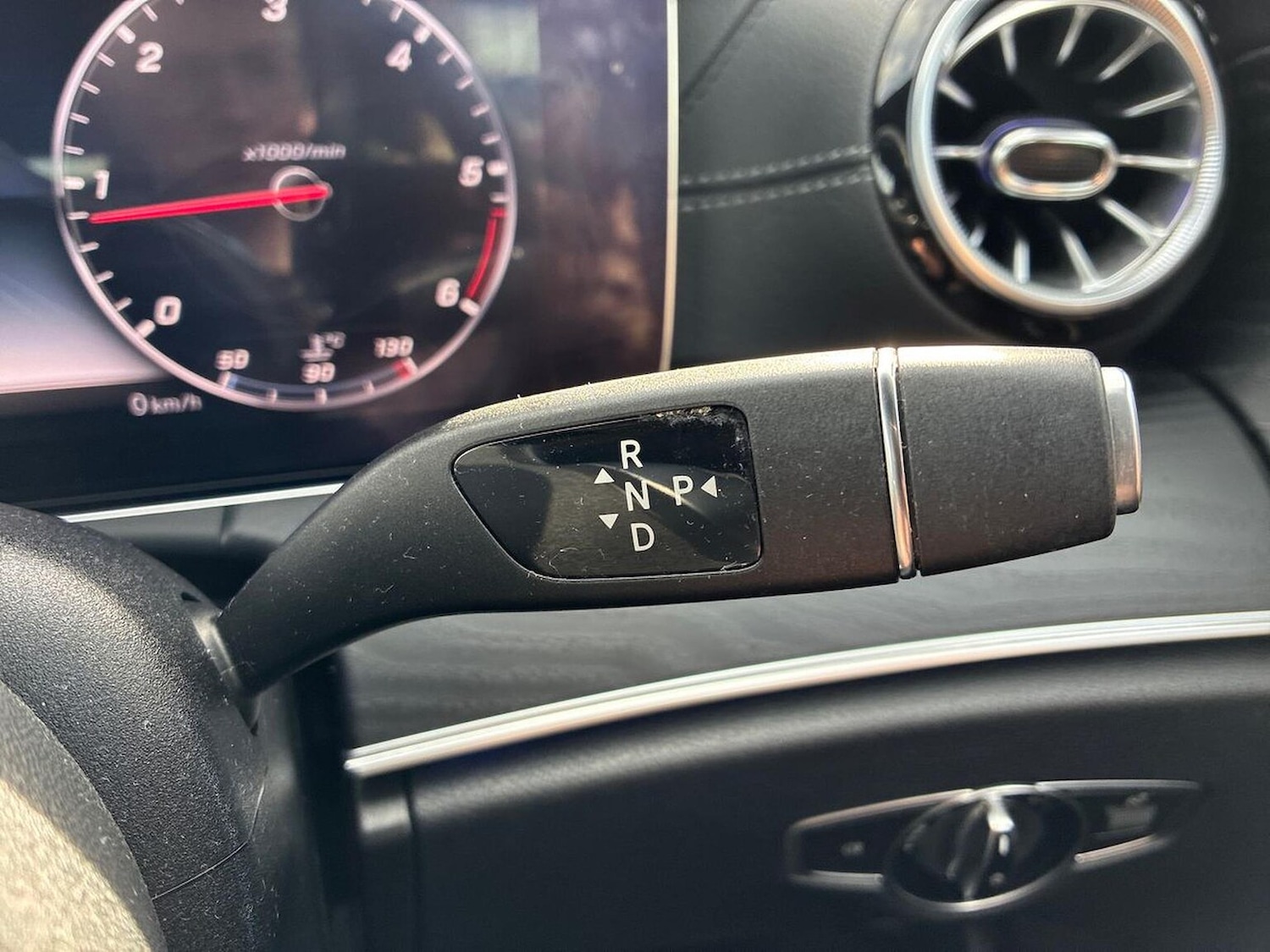 Used Mercedes-Benz E-Class 2020 for sale - 76157144: Photo 29