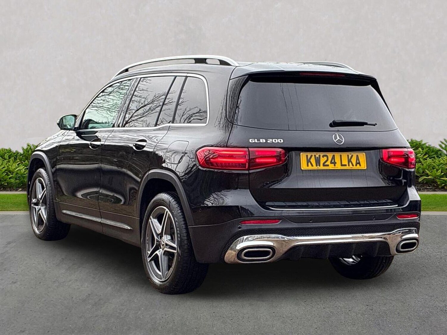 Used Mercedes-Benz GLB 2024 for sale - 76845284: Photo 2