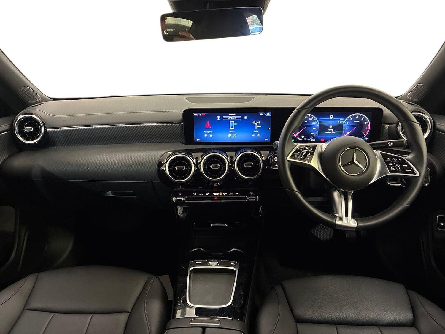 Used Mercedes-Benz CLA 2024 for sale - 76547624: Photo 8