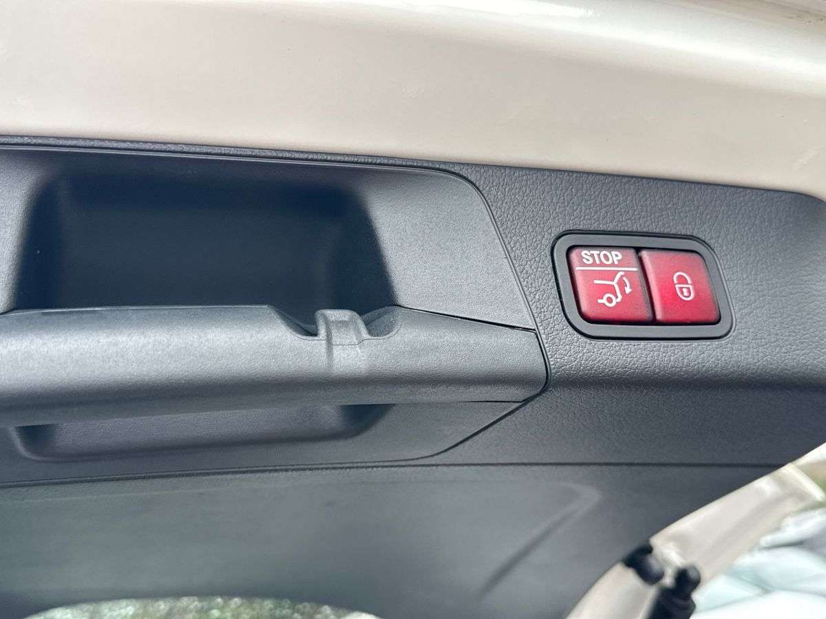 Used Mercedes-Benz GLB 2024 for sale - 78053517: Photo 40