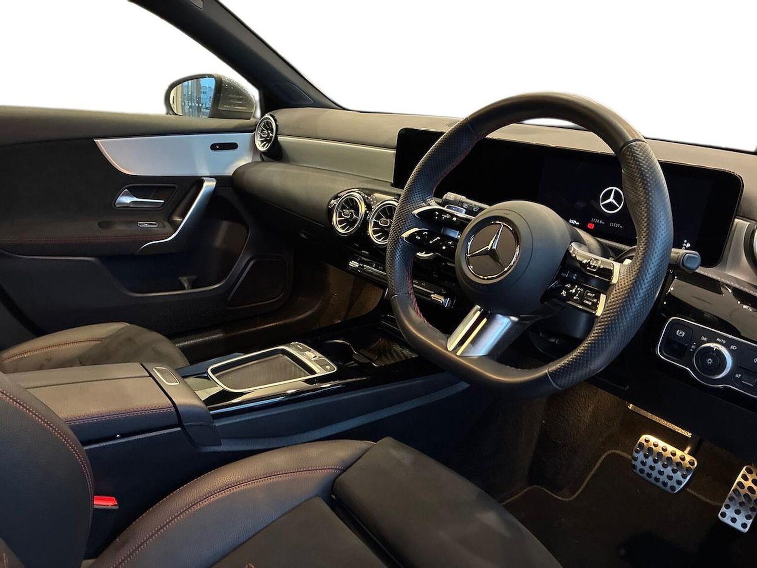 Used Mercedes-Benz A-Class 2024 for sale - 77056907: Photo 17