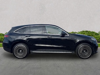 Used Mercedes-Benz EQC 2019 for sale - 76342940: Photo
