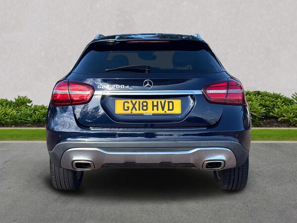 Used Mercedes-Benz GLA 2018 for sale - 76174208: Photo 4