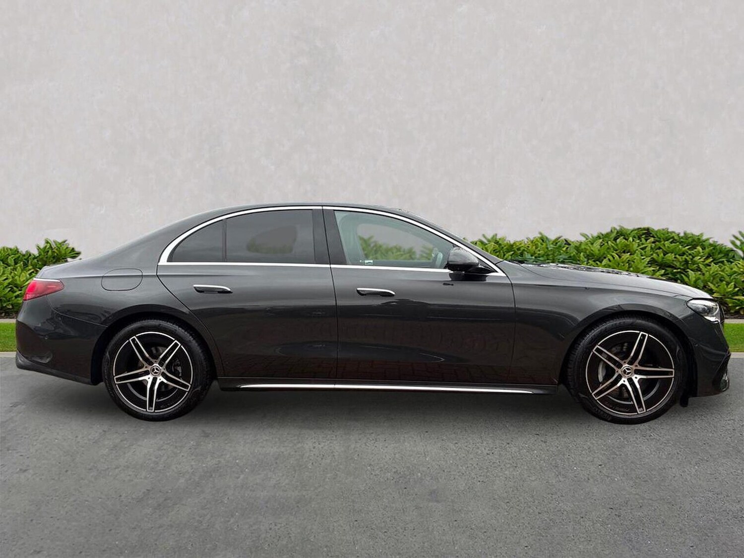 Used Mercedes-Benz E Class 2024 for sale - 76885052: Photo 3