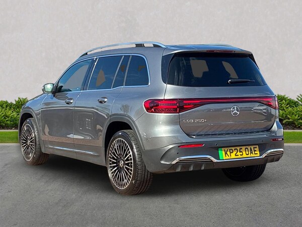 Used Mercedes-Benz EQB 2025 for sale - 76182425: Photo 2