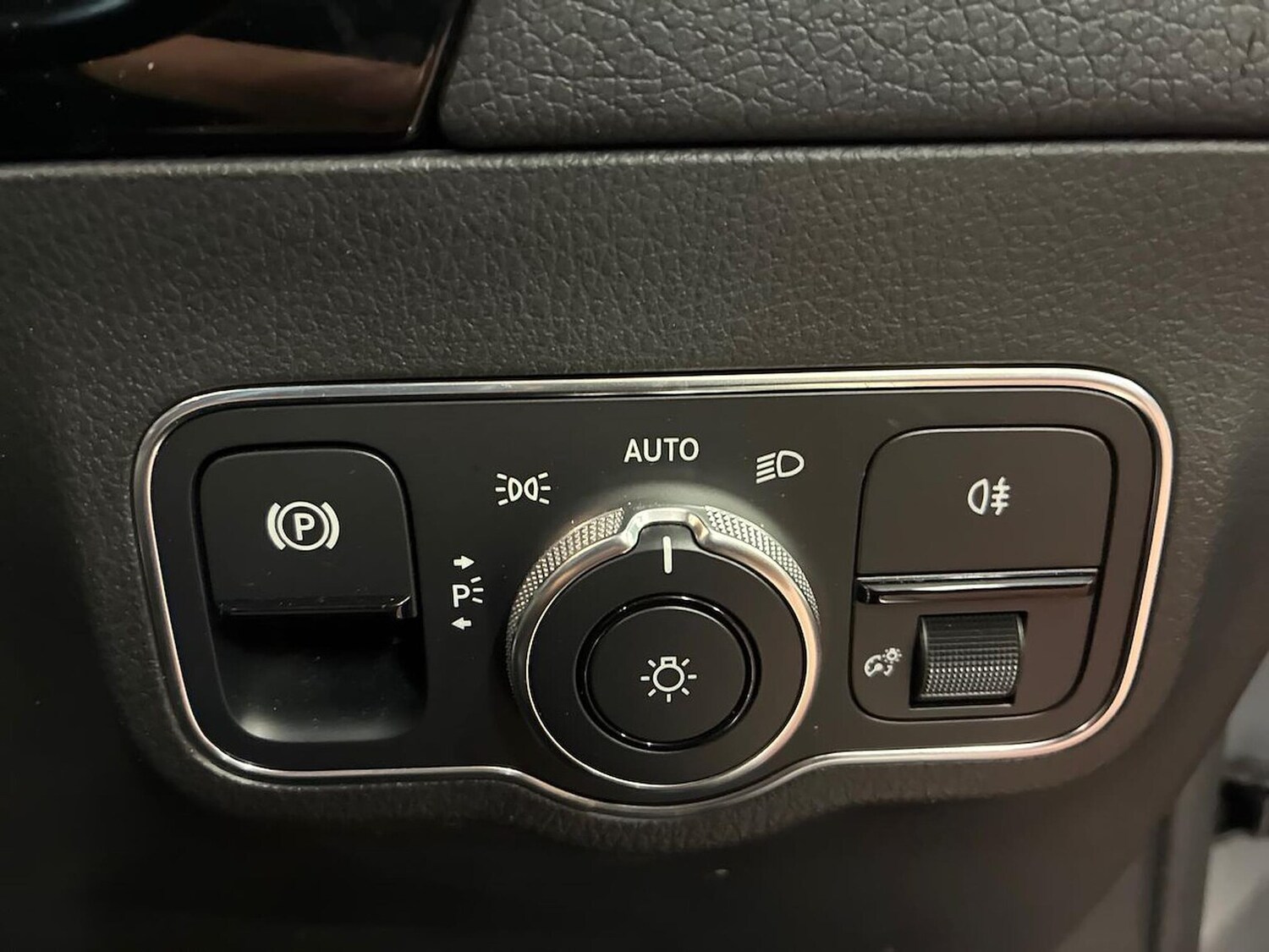 Used Mercedes-Benz GLA 2021 for sale - 76578323: Photo 21