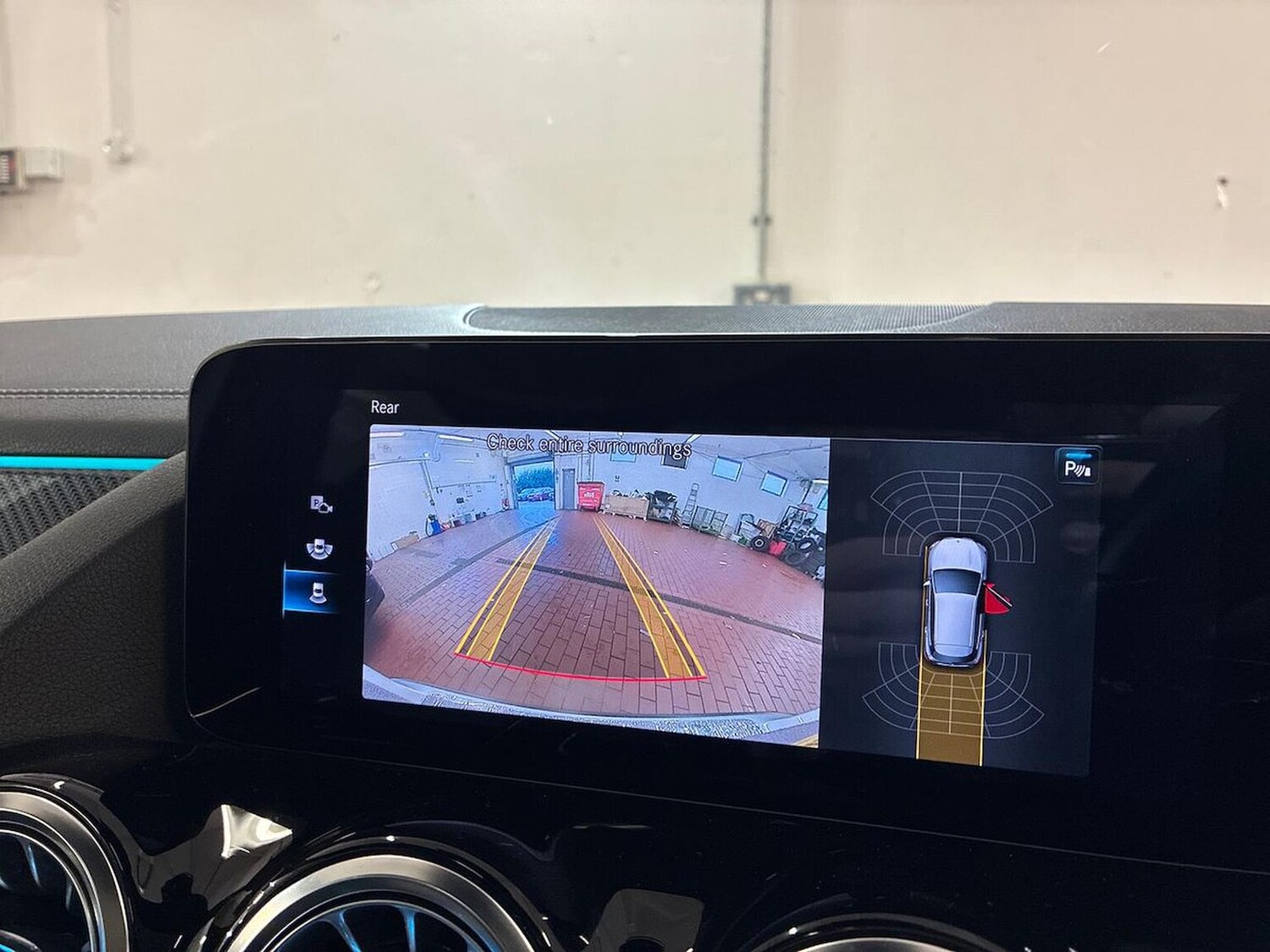 Used Mercedes-Benz GLA 2021 for sale - 76578323: Photo 22