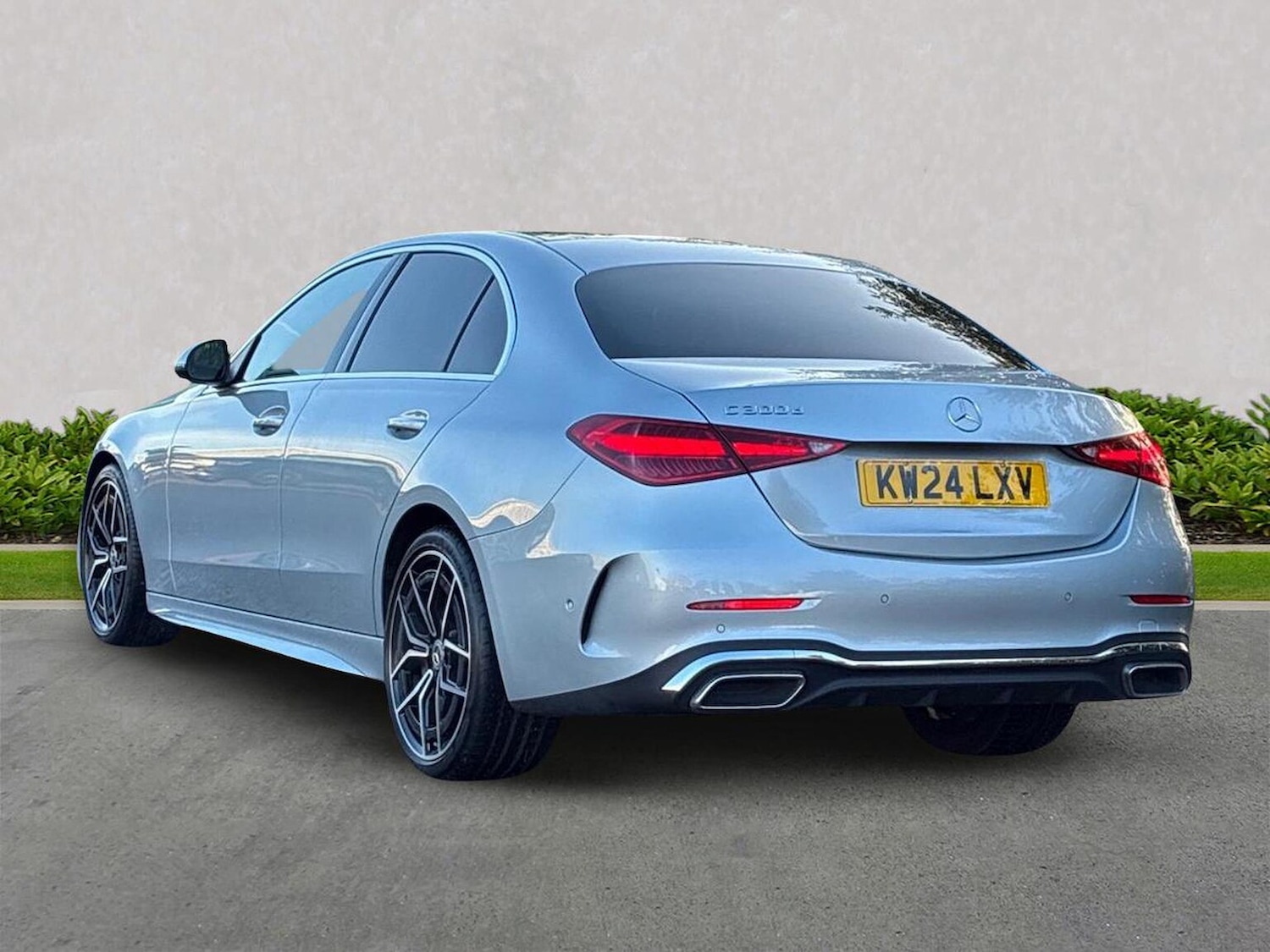 Used Mercedes-Benz C Class 2024 for sale - 77488733: Photo 2