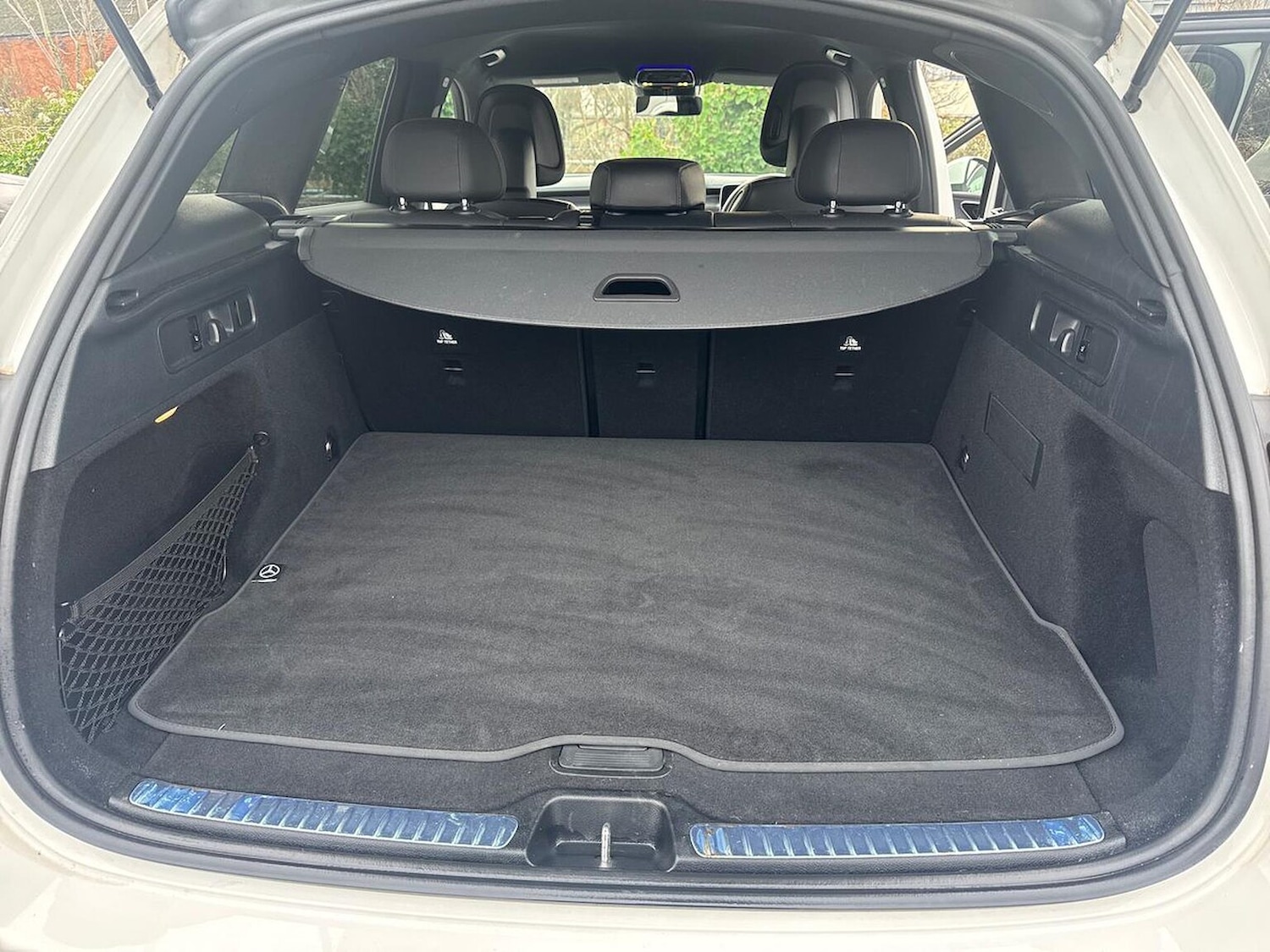 Used Mercedes-Benz GLC 2024 for sale - 77034618: Photo 17