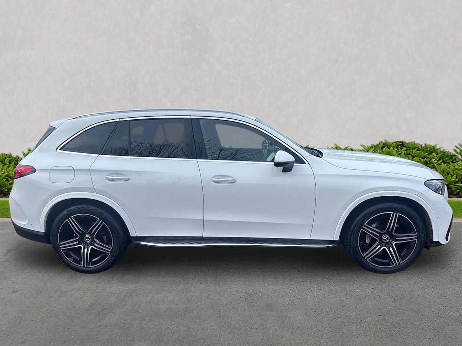Used Mercedes-Benz GLC 2024 for sale - 77034618: Photo 3