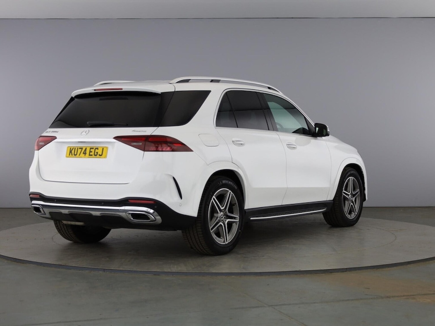 Used Mercedes-Benz GLE 2025 for sale - 76357861: Photo 2
