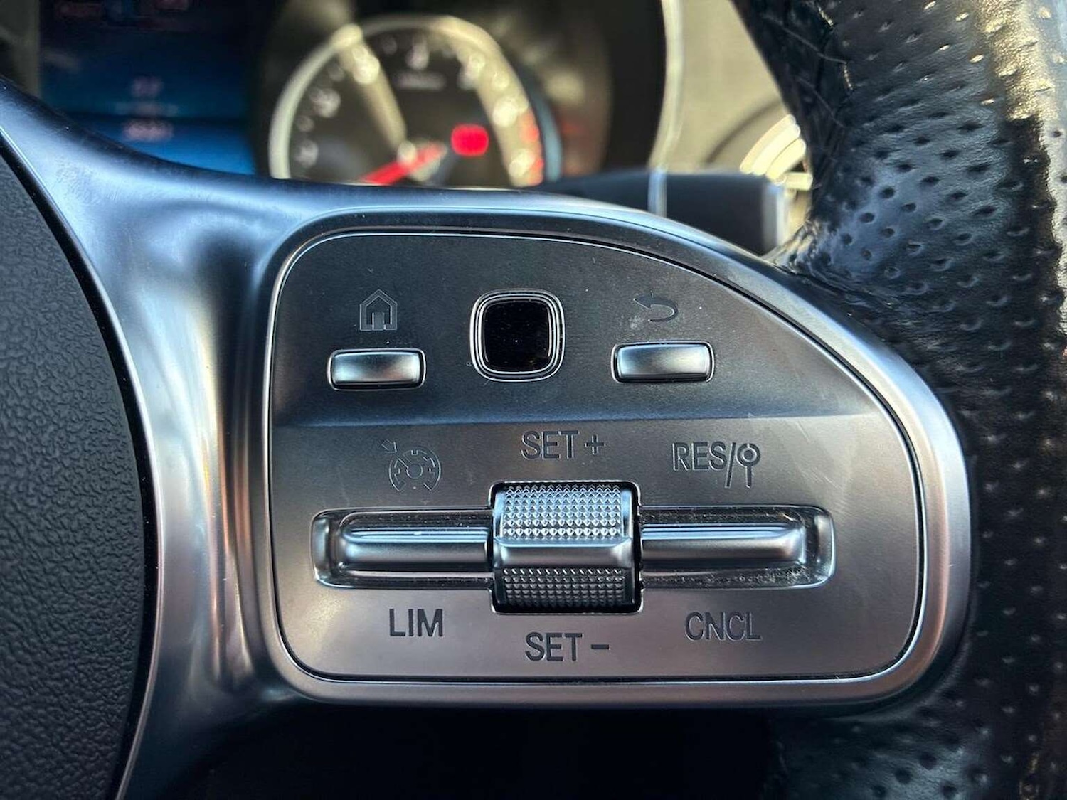 Used Mercedes-Benz C Class 2022 for sale - 77635473: Photo 27