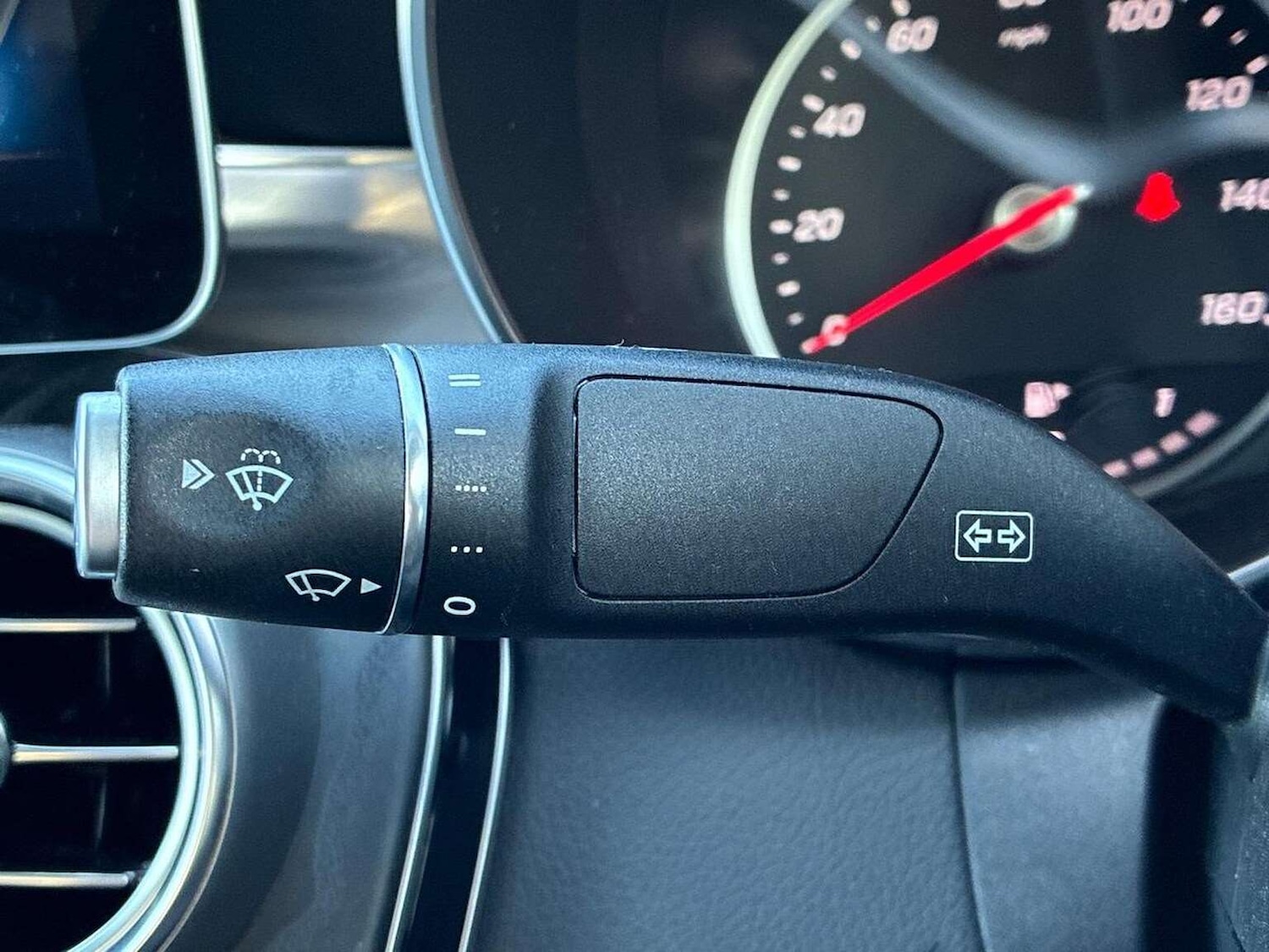 Used Mercedes-Benz C Class 2022 for sale - 77635473: Photo 28