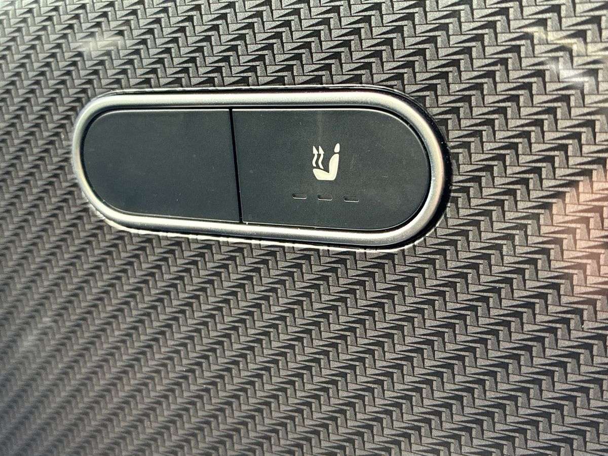 Used Mercedes-Benz GLB 2024 for sale - 77578778: Photo 30