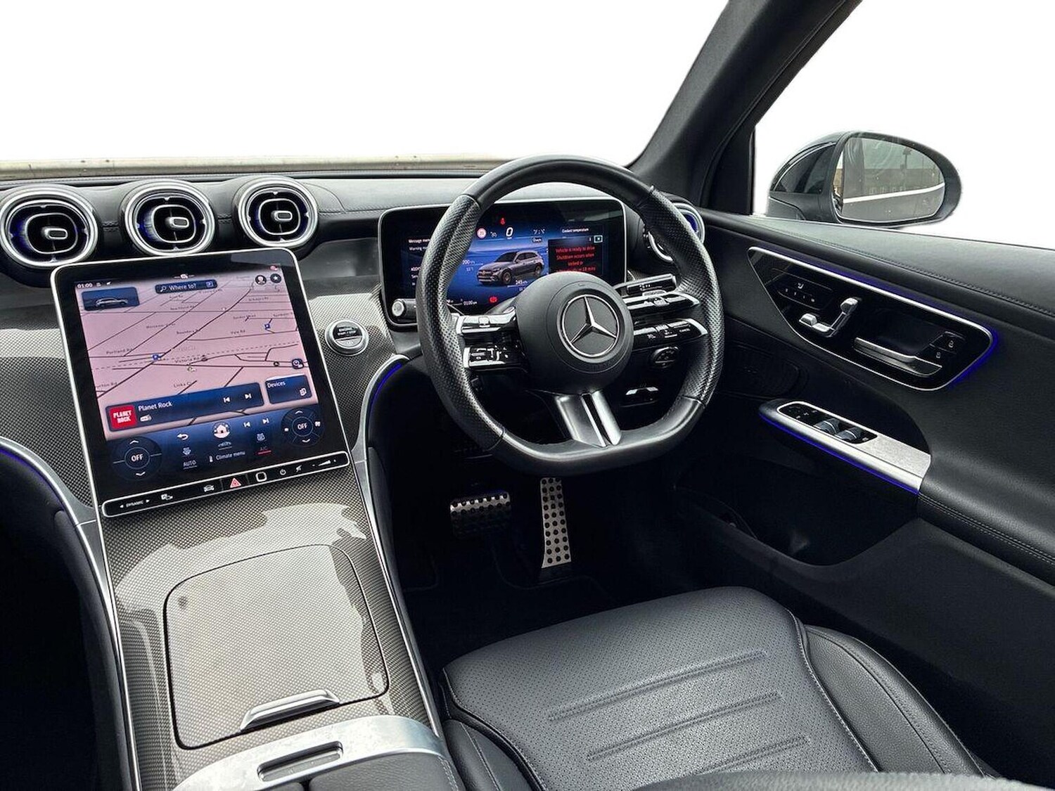 Used Mercedes-Benz GLC 2024 for sale - 76957556: Photo 9