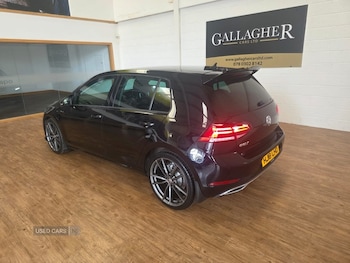 Used Volkswagen Golf 2018 for sale - 75372233: Photo