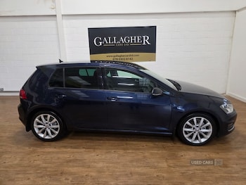Used Volkswagen Golf 2015 for sale - 76500253: Photo