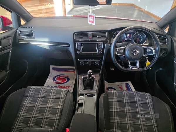 Used Volkswagen Golf 2014 for sale - 76646704: Photo 6