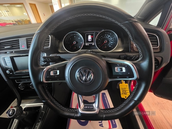 Used Volkswagen Golf 2014 for sale - 76646704: Photo 9