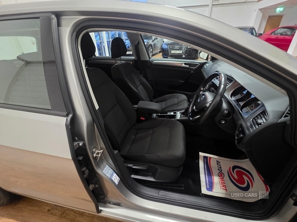 Used Volkswagen Golf 2014 for sale - 77030296: Photo 8