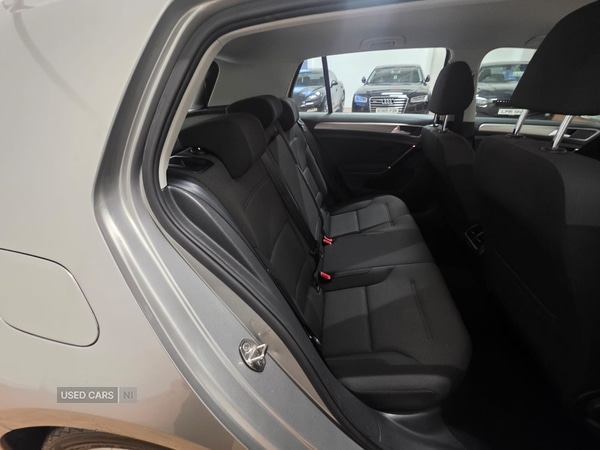 Used Volkswagen Golf 2014 for sale - 77030296: Photo 9