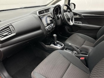 Used Honda Jazz 2018 for sale - 78095270: Photo