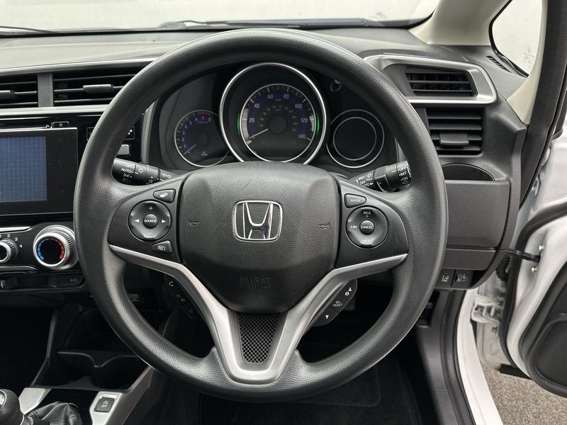 Used Honda Jazz 2018 for sale - 76577178: Photo 18