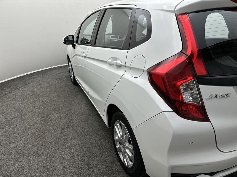 Used Honda Jazz 2018 for sale - 76577178: Photo 23