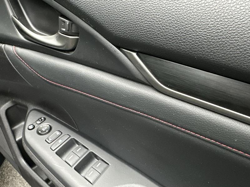 Used Honda Civic 2020 for sale - 76577179: Photo 21