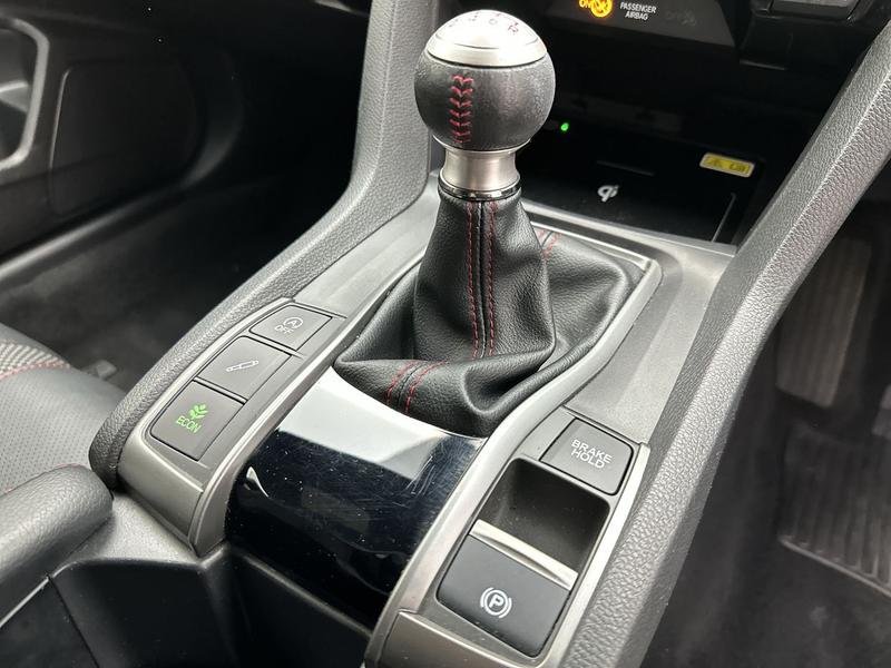 Used Honda Civic 2020 for sale - 76577179: Photo 25