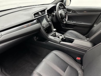 Used Honda Civic 2020 for sale - 76577179: Photo