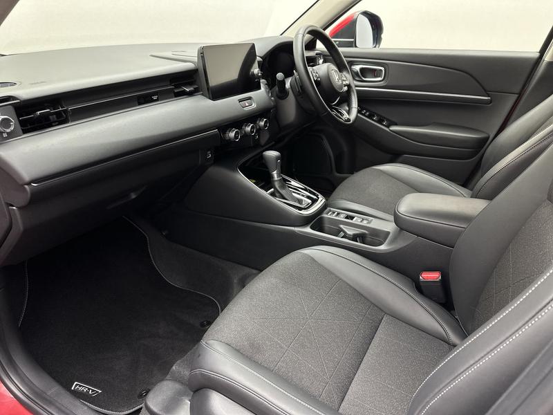 Used Honda HR-V 2023 for sale - 76590158: Photo 3