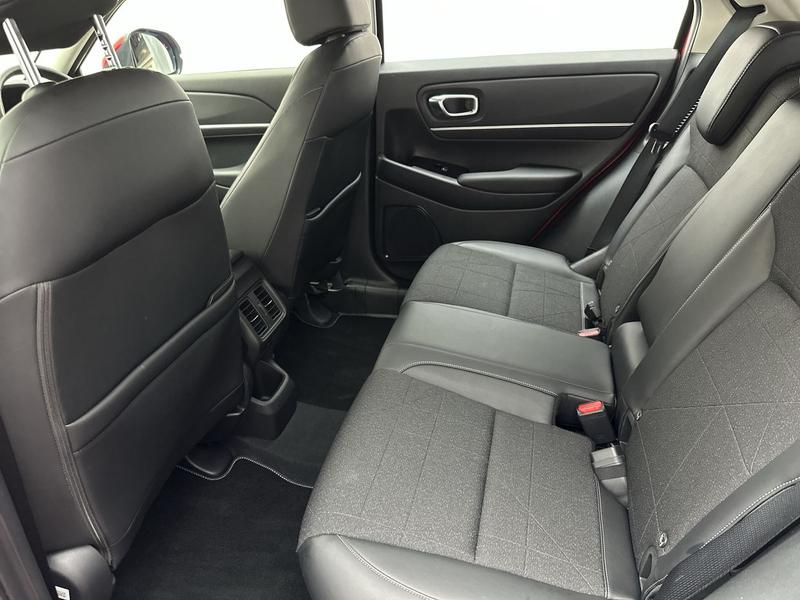 Used Honda HR-V 2023 for sale - 76590158: Photo 9