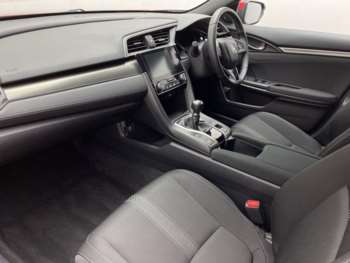 Used Honda Civic 2019 for sale - 74210217: Photo
