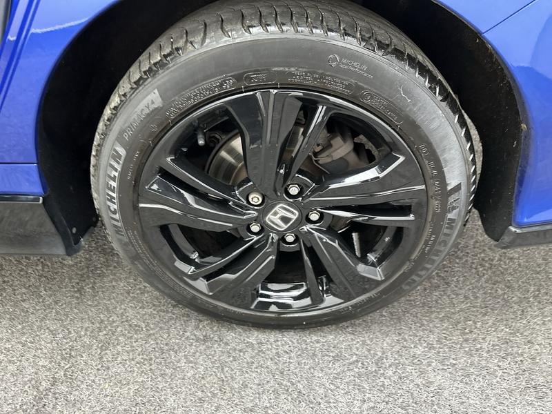 Used Honda Civic 2019 for sale - 76577176: Photo 10