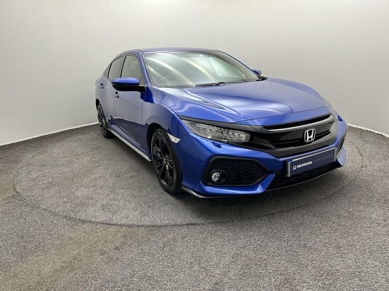 Used Honda Civic 2019 for sale - 76577176: Photo 2