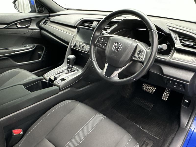 Used Honda Civic 2019 for sale - 76577176: Photo 20