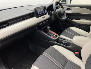 Used Honda HR-V 2023 for sale - 76261050: Photo 3